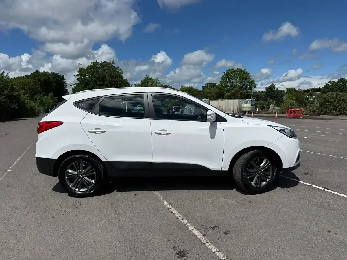 Used Hyundai ix35 SE 135 HP (99 kW) 2015 White SUV