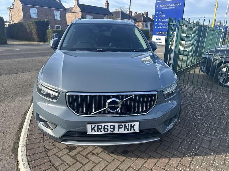 Used Volvo XC40 Inscription 2019 Grey SUV