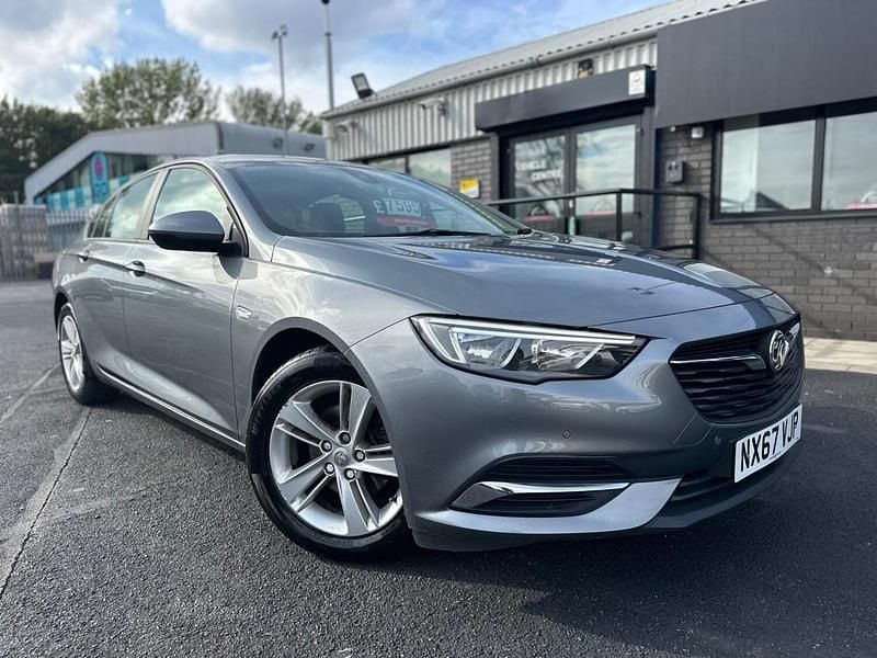 Grey Used 2017 Vauxhall Insignia Design Edition Hatchback | £6,795 (Super price) - Image 1/4