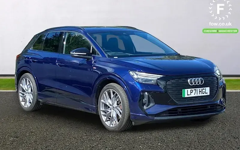 Used Audi Q4 e-tron Comfort 150 kW (204 HP) 2022 SUV