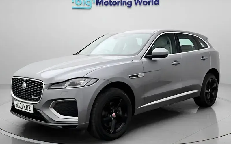 Used Jaguar F-Pace R-Dynamic 204 HP (150 kW) 2024 SUV