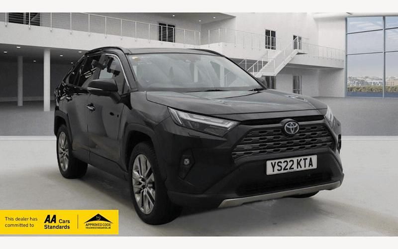 Used Toyota RAV4 Active 143 HP (105 kW) 2017 SUV