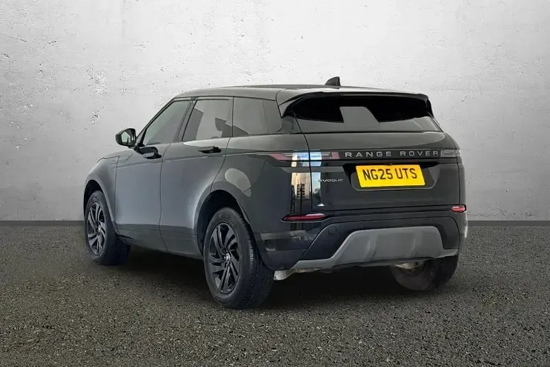 Used Land Rover Range Rover evoque S 163 HP (119 kW) 2025 Black SUV
