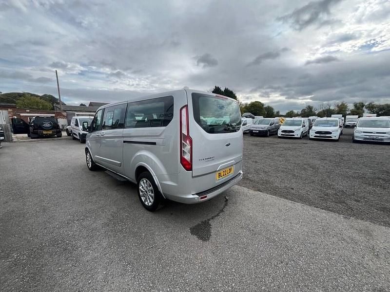 Used Ford Tourneo Custom Titanium 2022 Silver Van