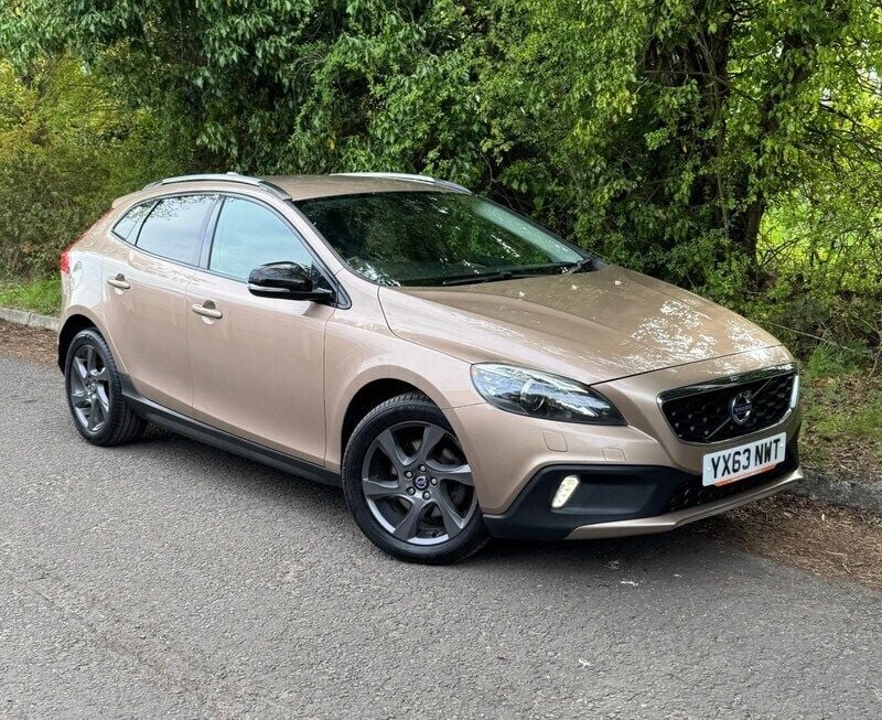 Bronze Used 2013 Volvo V40 CC Estate | £5,995 (Expensive) - Image 1/4