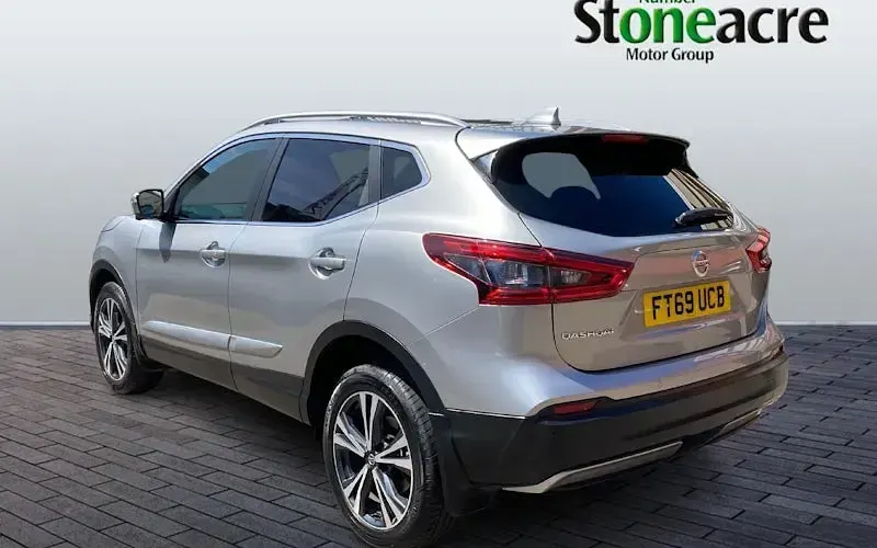 Used Nissan Qashqai N-Connecta 140 HP (102 kW) 2020 SUV
