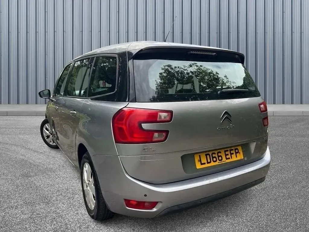 Usado Citroën Grand C4 Picasso Touch 2016 Cinzento Monovolume