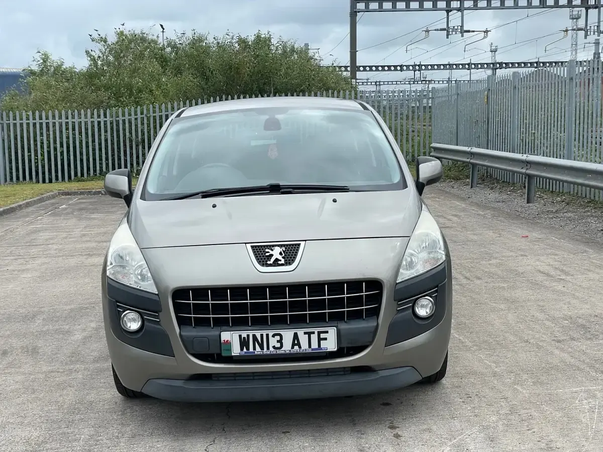 Used Peugeot 3008 Active 2013 Grey Estate
