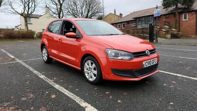 Used VW Polo SE 85 HP (62 kW) 2010 Orange Hatchback