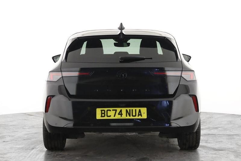 Used Vauxhall Astra S 128 HP (94 kW) 2025 Black Hatchback