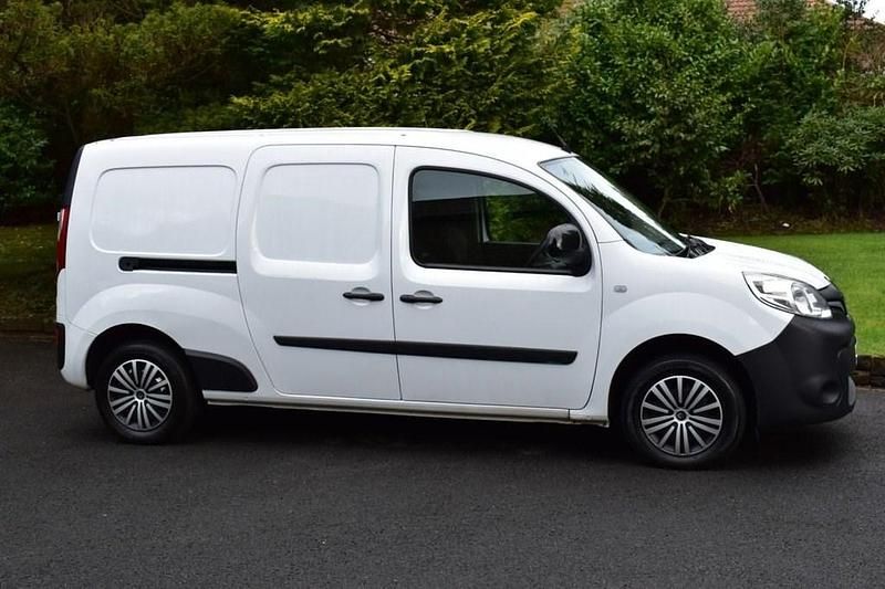 Usado Renault Kangoo Business 2019 Branco Monovolume