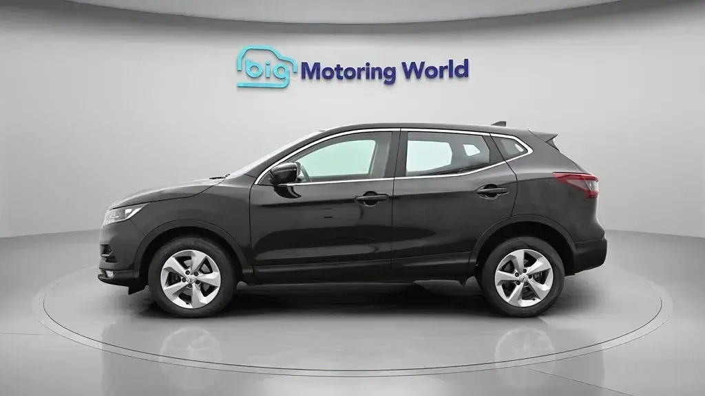 Used Nissan Qashqai Acenta Premium 160 HP (117 kW) 2021 SUV