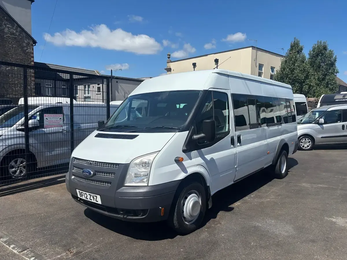Used Ford Transit 135 HP (99 kW) 2012 White Van