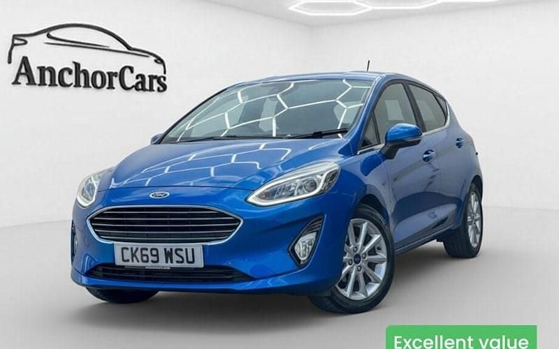 Used Ford Fiesta Titanium 101 HP (74 kW) 2019 Blue Hatchback
