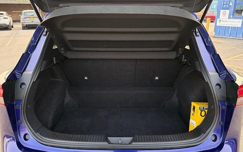 Used Nissan Qashqai Acenta Premium 158 HP (116 kW) 2023 Blue SUV