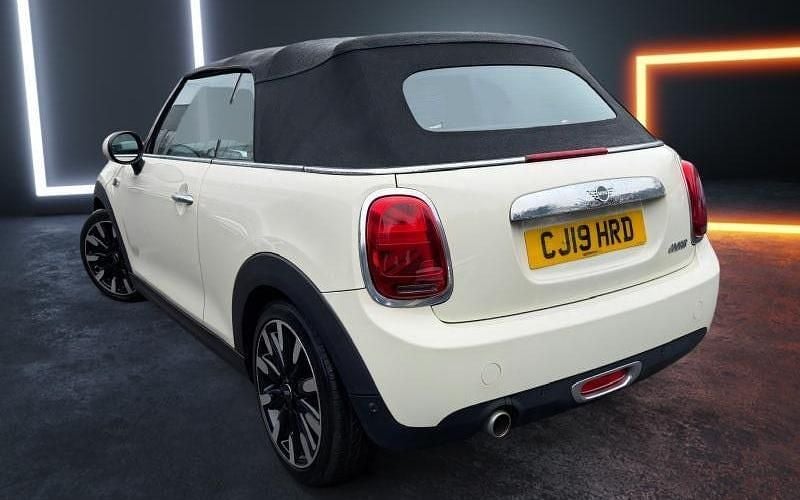 Used Mini Cooper Cabriolet Exclusive 136 HP (100 kW) 2019 Cabriolet