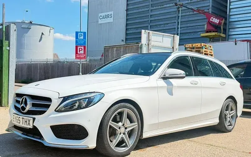 Used Mercedes C200 AMG line 184 HP (135 kW) 2015 White Estate