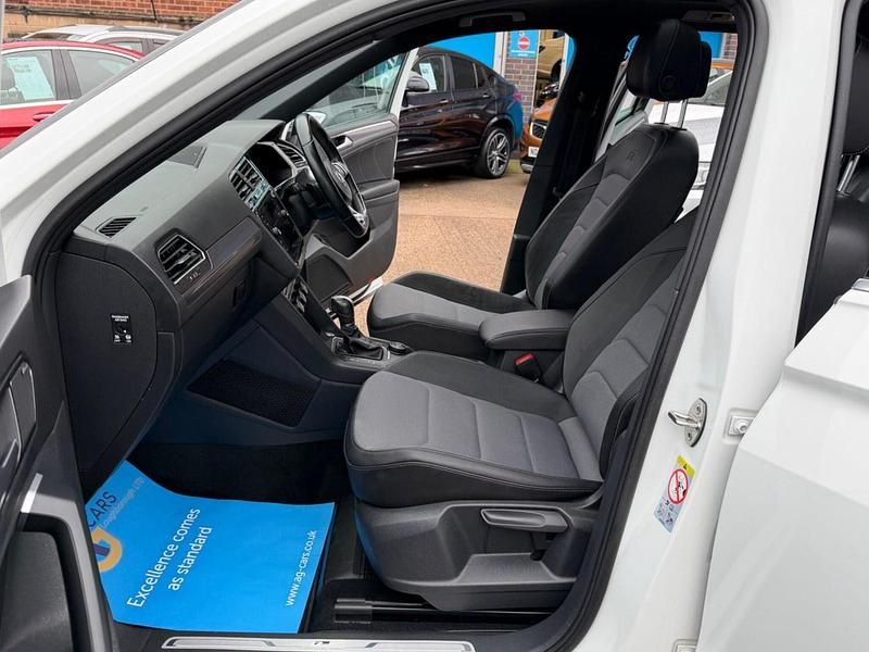 Used VW Tiguan R-line 190 HP (139 kW) 2018 White SUV