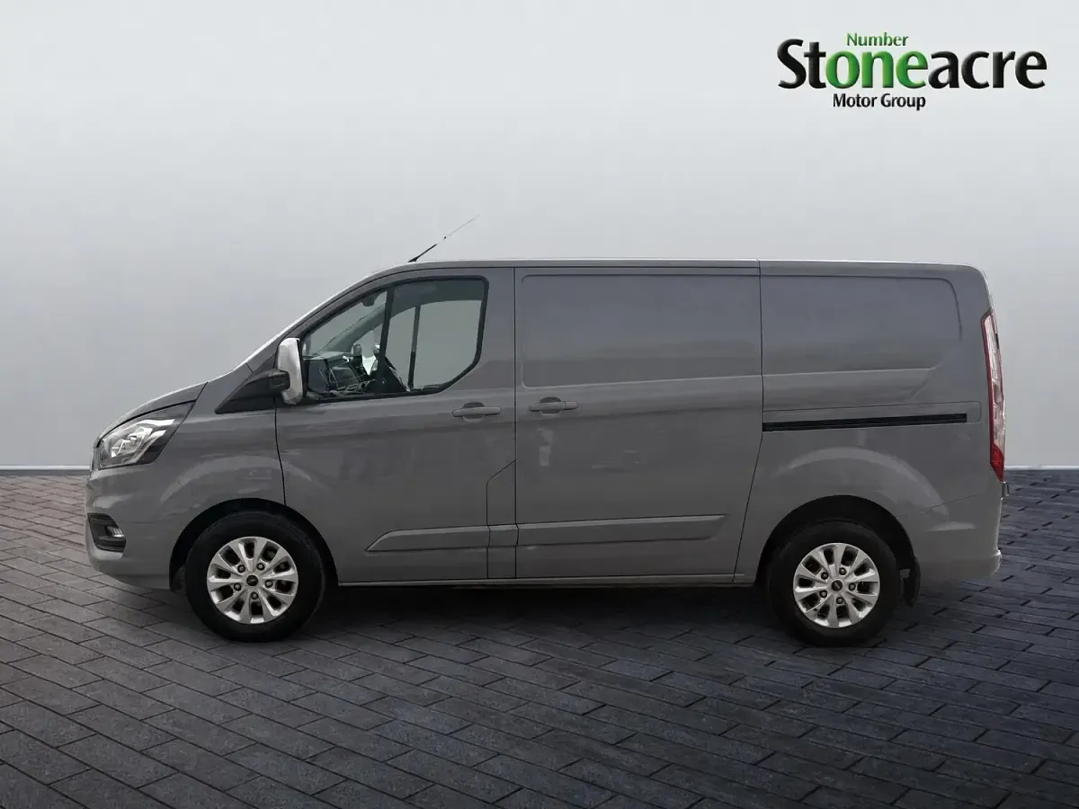 Used Ford Transit Custom Limited 170 HP (125 kW) 2023 Grey Van