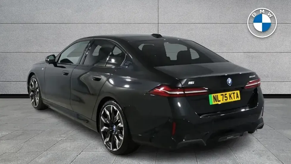 Used BMW i5 M Sport 250 kW (340 HP) 2025 Black Sedan