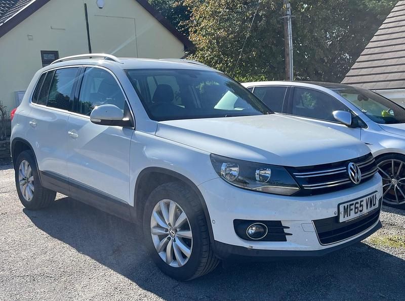 White Used 2015 VW Tiguan Match SUV | £4,995 (Fair price) - Image 1/4