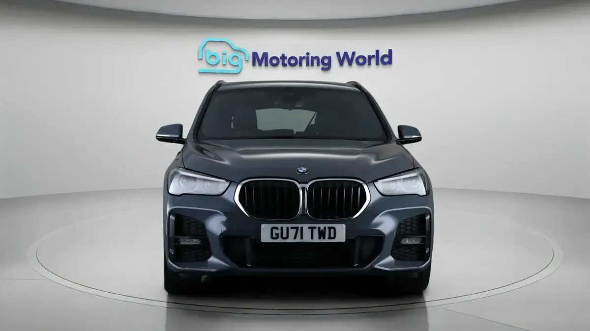 Używany BMW X1 M Sport 136 KM (100 kW) 2021 Szary SUV