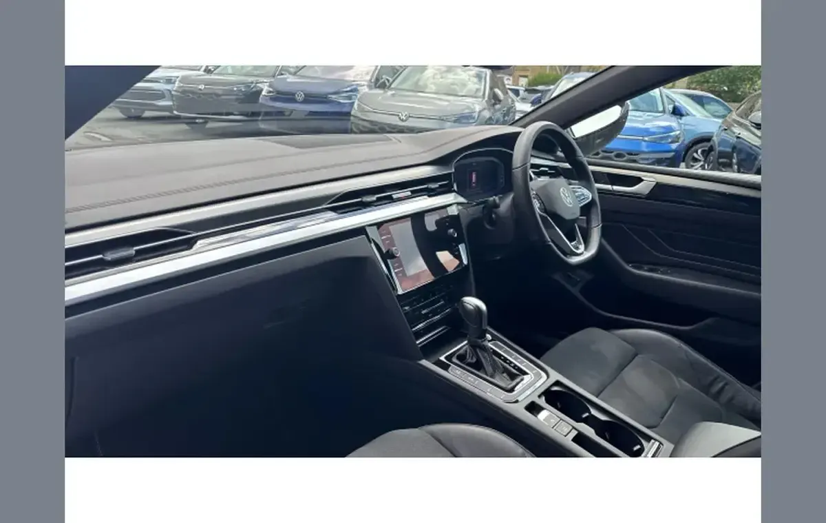 Used VW Arteon R-line 150 HP (110 kW) 2023 Silver Estate