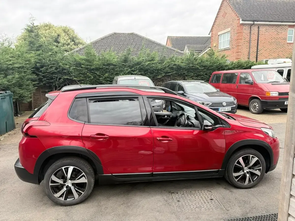 Używany Peugeot 2008 GT-line 2019 Czerwony SUV