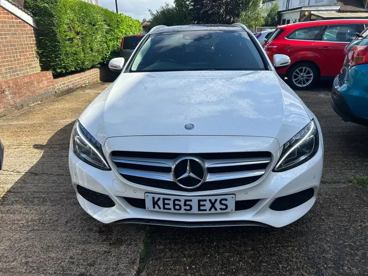 Used Mercedes C350e Premium 2016 White Estate