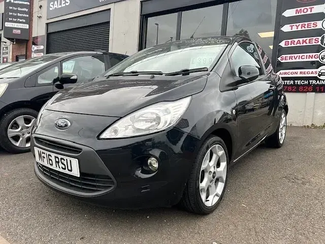 Used Ford Ka Zetec 69 HP (50 kW) 2016 Black Hatchback