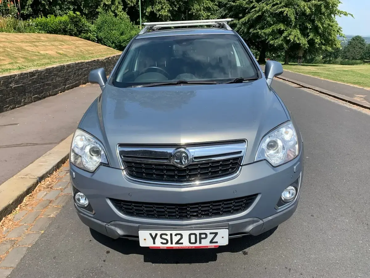 Used Vauxhall Antara 160 HP (117 kW) 2012 Grey SUV