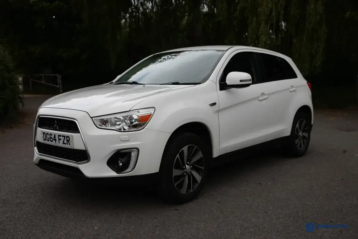 Używany Mitsubishi ASX 117 KM (86 kW) 2014 Biały SUV