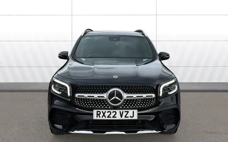 Used Mercedes GLB200 AMG Line Premium Plus 163 HP (119 kW) 2022 Black SUV