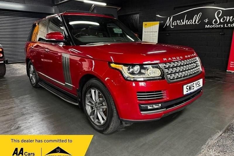 Used Land Rover Range Rover Vogue SE 306 HP (225 kW) 2015 Red SUV