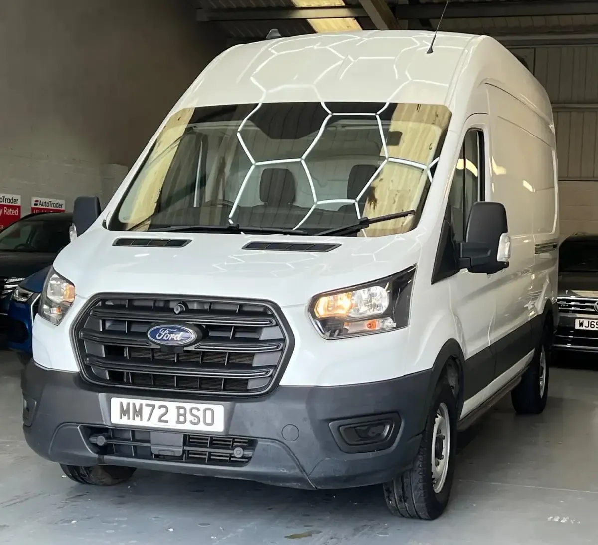 Second-hand Ford Transit S 130 CP (95 kW) 2022 Alb Van