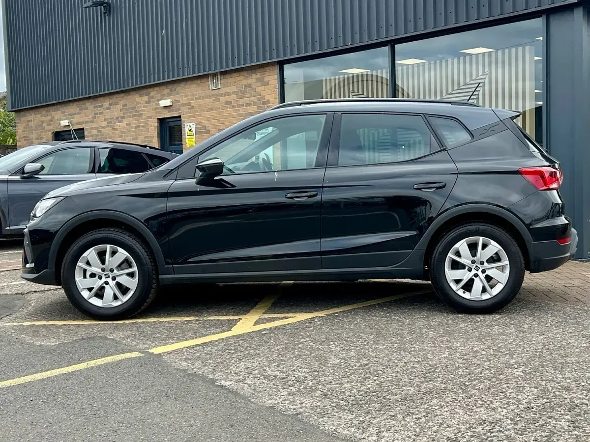 New Seat Arona SE Technology 94 HP (69 kW) 2026 Black SUV