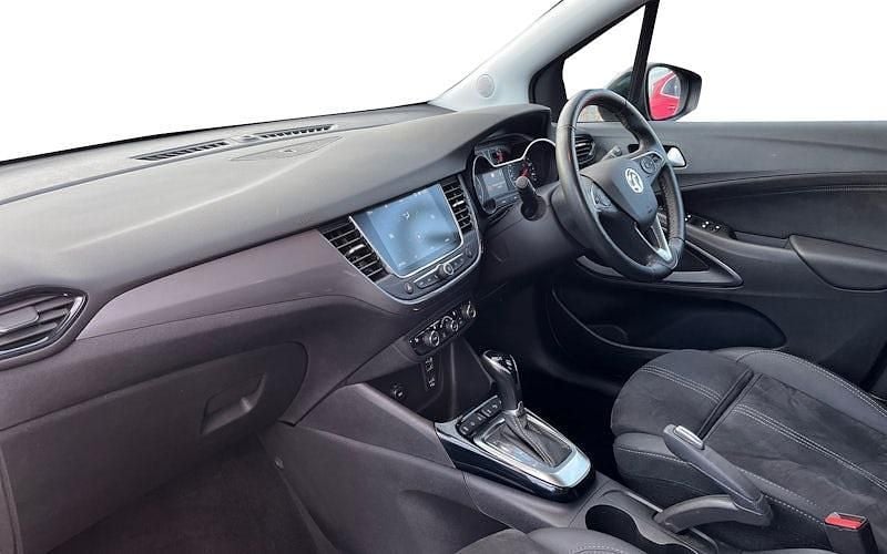 Used Vauxhall Crossland Ultimate 131 HP (96 kW) 2024 Black SUV