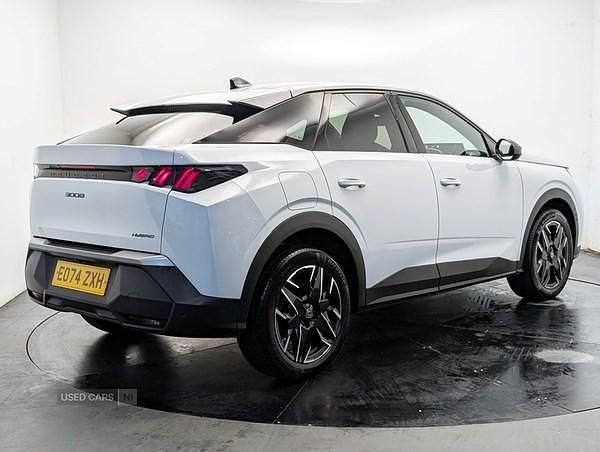 Used Peugeot 3008 Allure 136 HP (100 kW) 2024 White Hatchback