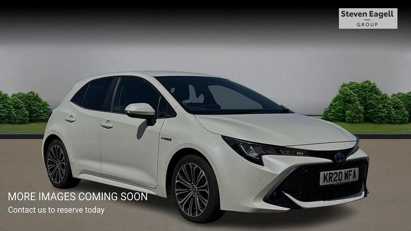 White Used 2020 Toyota Corolla Design Hatchback | £15,743 (Good price) - Image 1/4