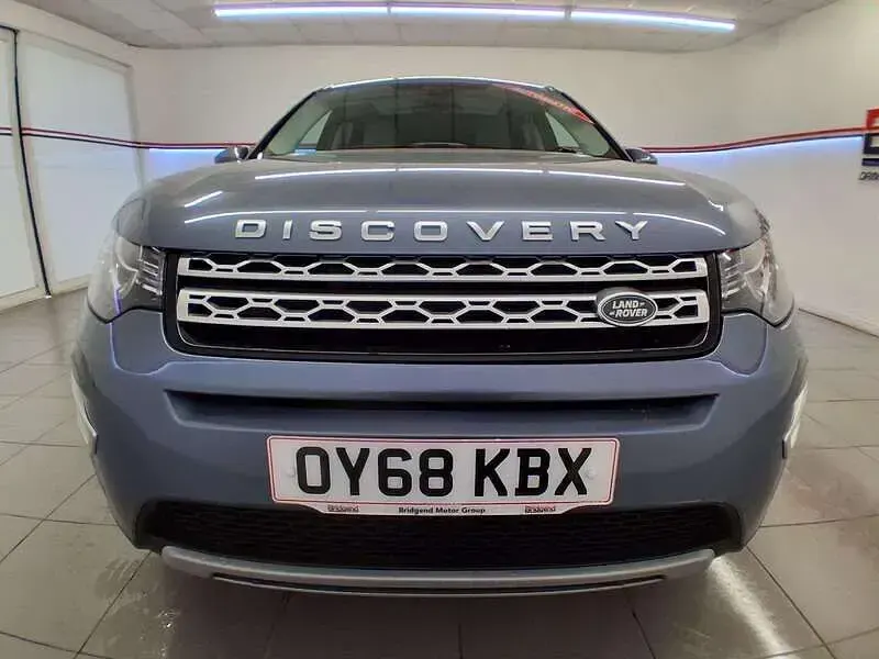 Used Land Rover Discovery 5 HSE Luxury 2018 Blue SUV