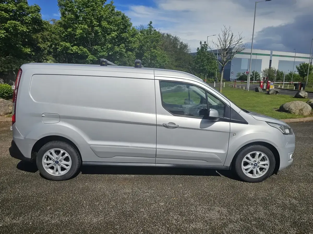 Used Ford Transit Connect Limited 2018 Silver MPV