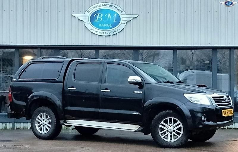 Black Used 2014 Toyota HiLux Pickup | £6,500 (Good price) - Image 1/4