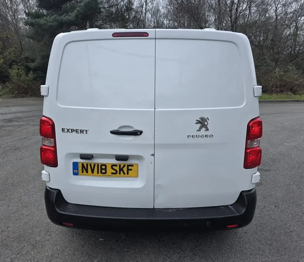 Used Peugeot Expert 2018 White Van