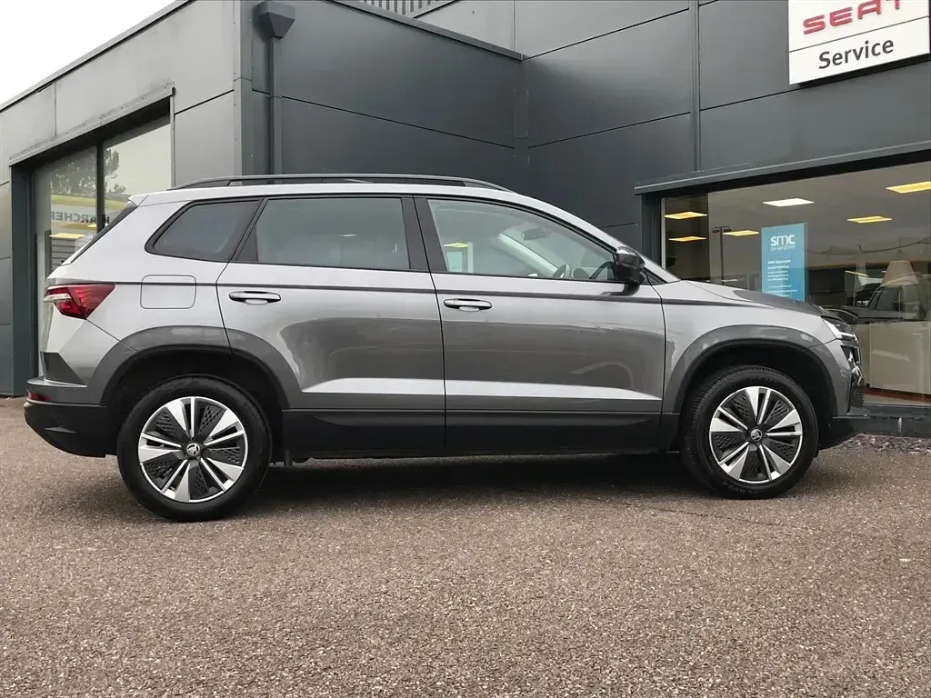 Used Skoda Karoq SE Drive 150 HP (110 kW) 2023 Grey SUV