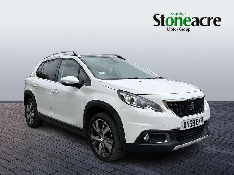 White Used 2019 Peugeot 2008 Allure Premium SUV | £7,750 (Good price) - Image 1/4