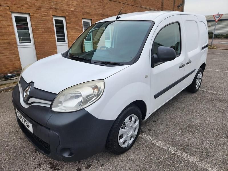 Used Renault Kangoo 2015 White MPV