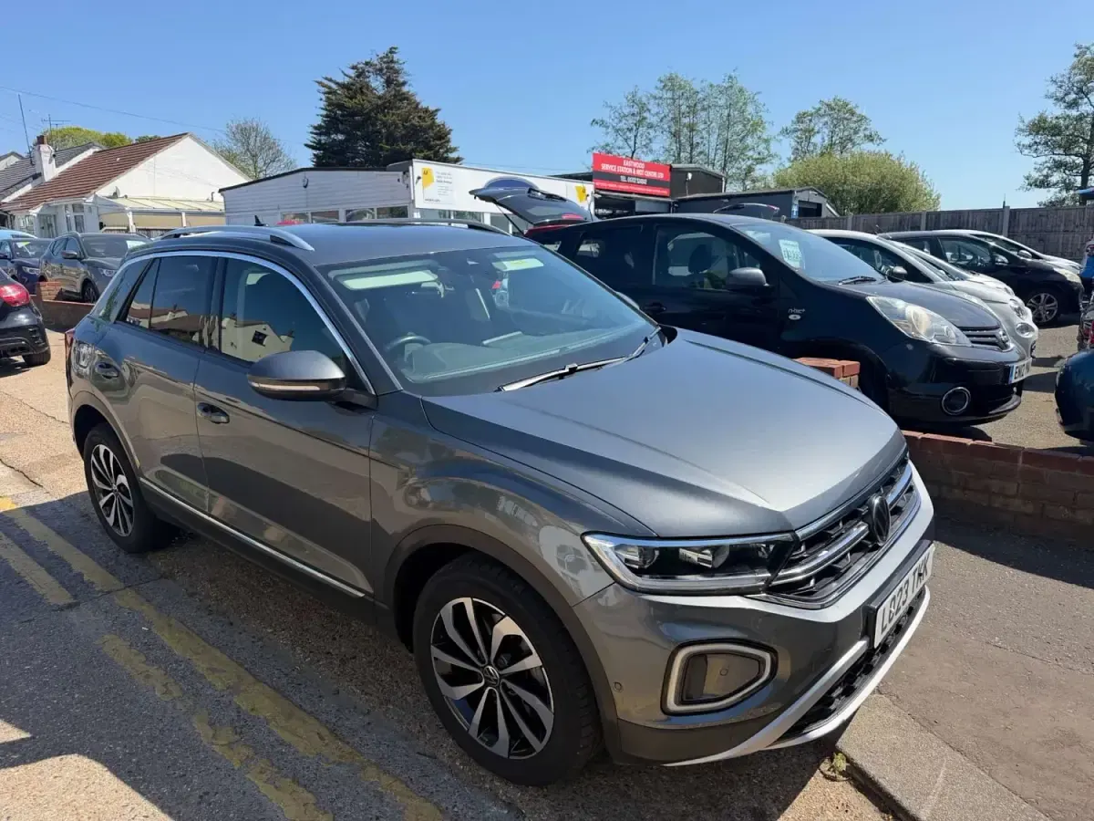Usado VW T-Roc Style 2023 Cinzento SUV