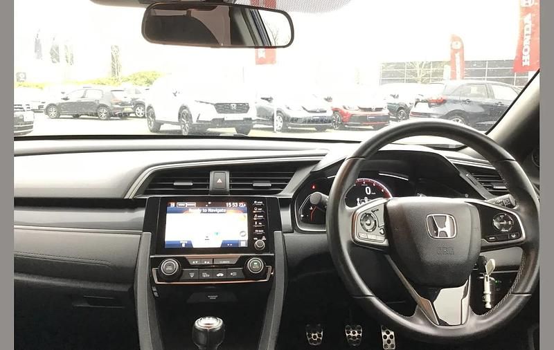 Used Honda Civic Sport 182 HP (133 kW) 2021 Blue Hatchback