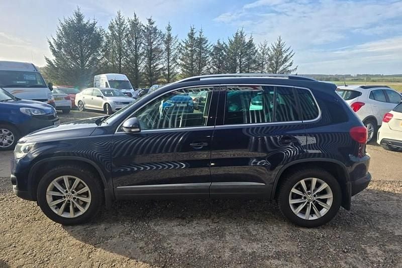 Used VW Tiguan SE 140 HP (102 kW) 2012 Blue SUV