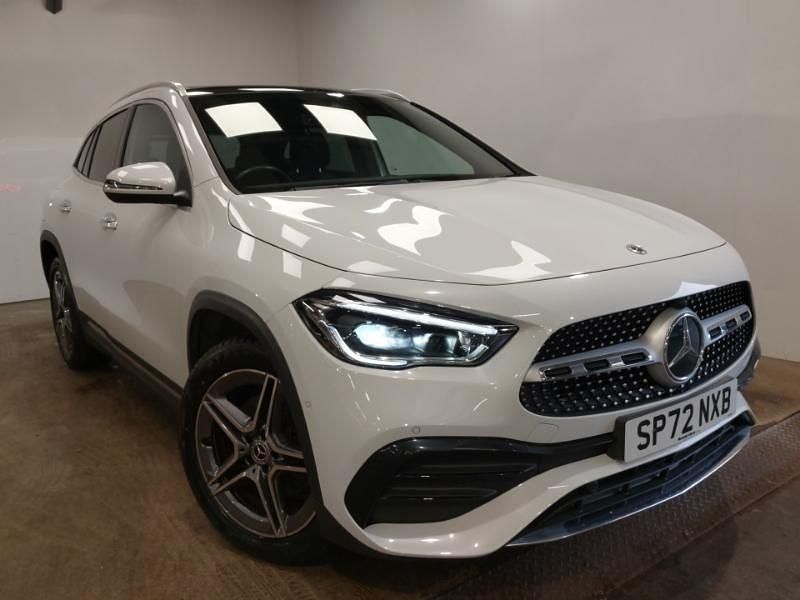 White Used 2022 Mercedes E250 Premium Plus Hatchback | £27,498 (Fair price) - Image 1/4